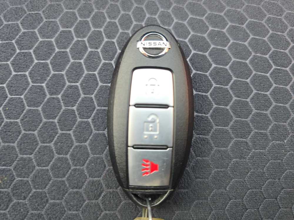 Thumbnail: 2015 Nissan Juke - 21