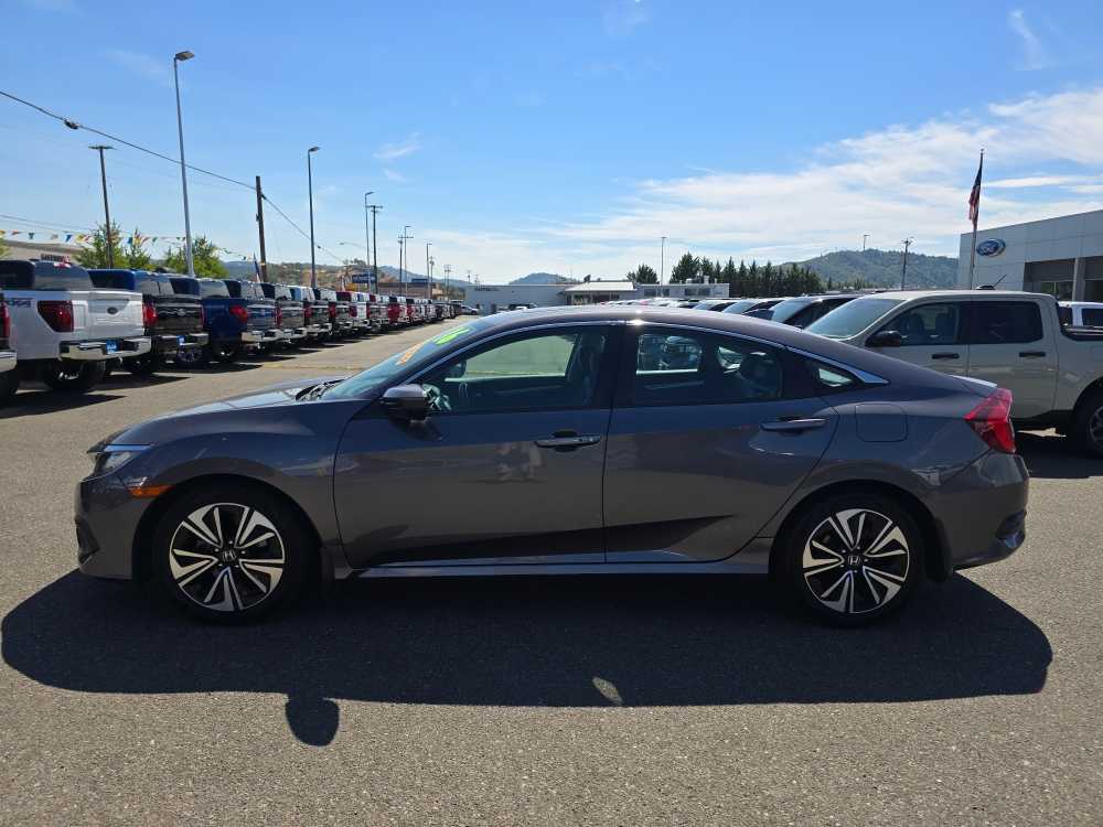Thumbnail: 2016 Honda Civic - 2