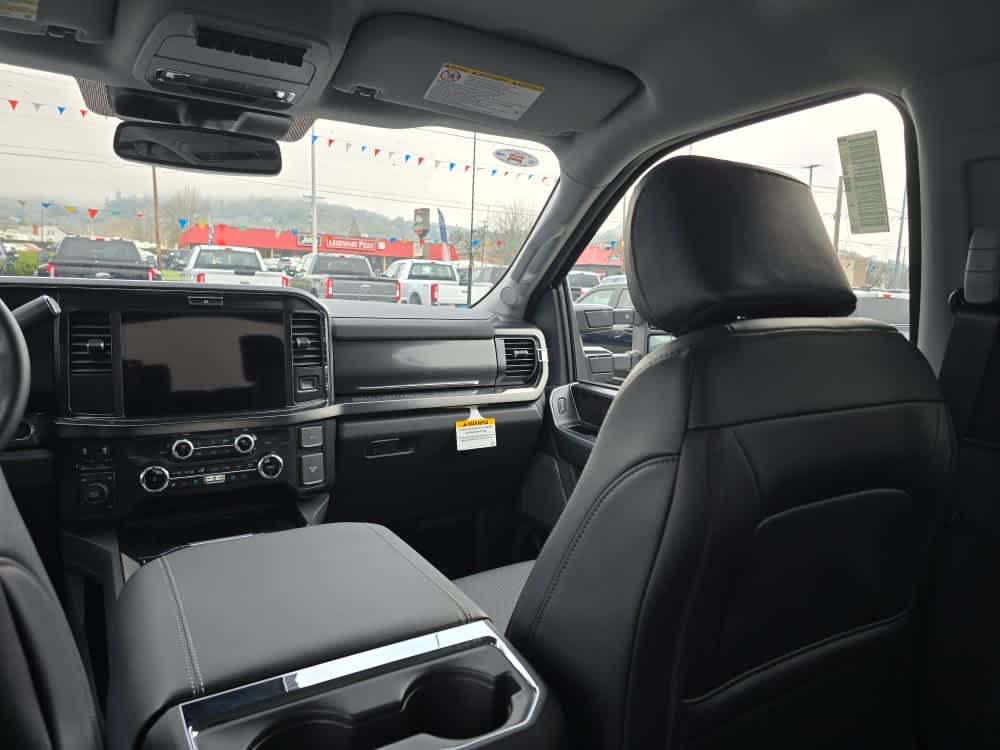 Thumbnail: 2026 Ford F-550 - 16