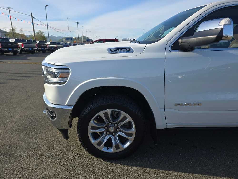 Thumbnail: 2024 RAM 1500 - 18