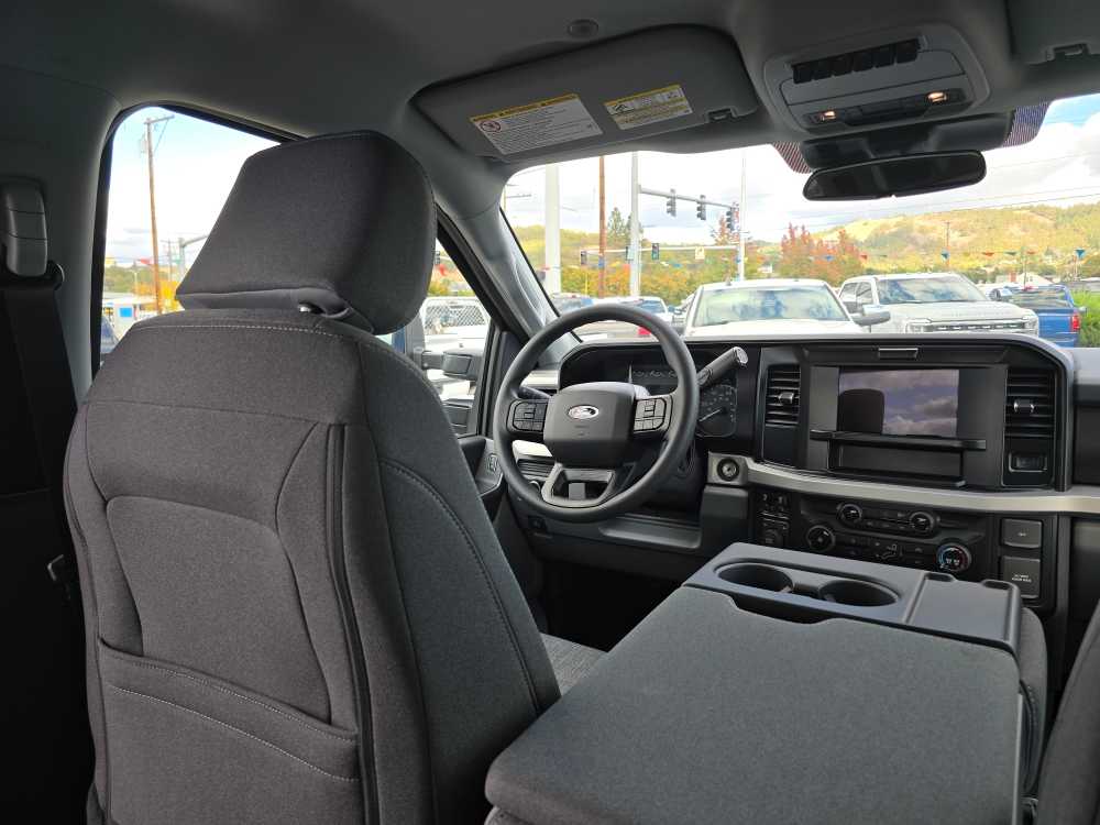 Thumbnail: 2026 Ford F-350 - 11