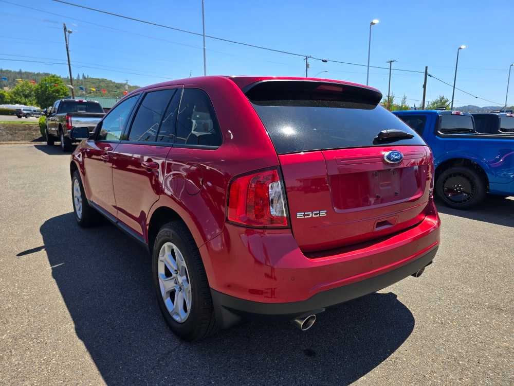Thumbnail: 2012 Ford Edge - 2