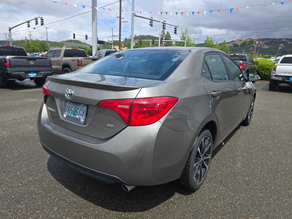 Thumbnail: 2018 Toyota Corolla - 10