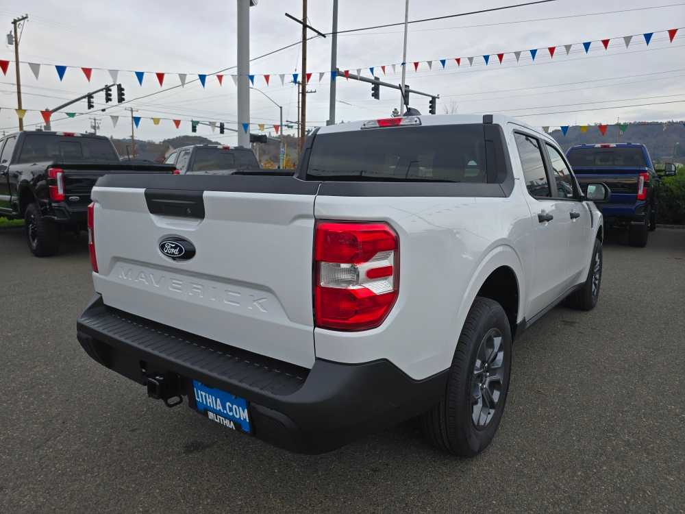 Thumbnail: 2025 Ford Maverick - 5