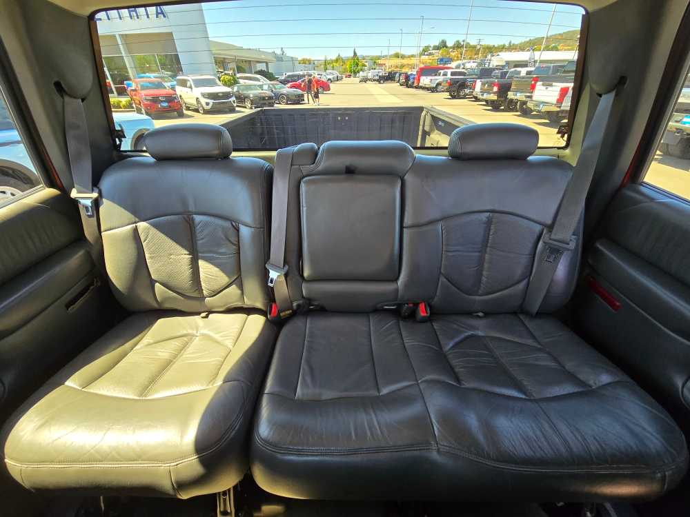 Thumbnail: 2004 GMC Sierra 2500 - 17