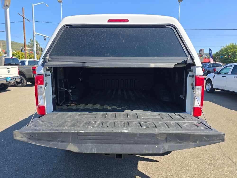 Thumbnail: 2019 Ford F-250 - 20
