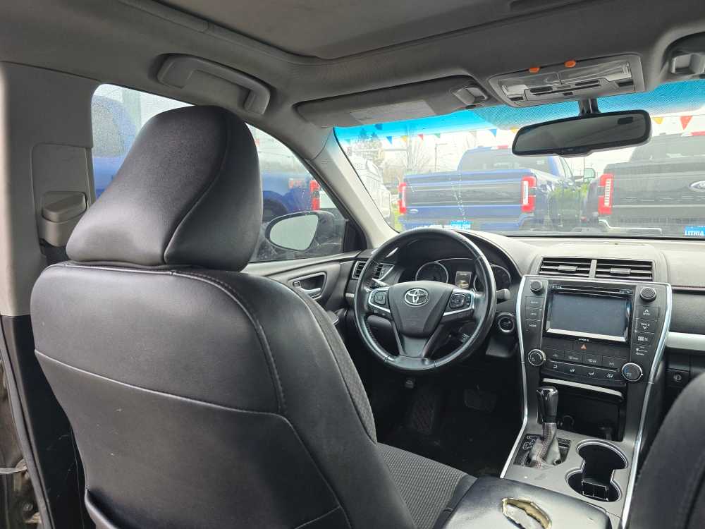 Thumbnail: 2017 Toyota Camry - 10