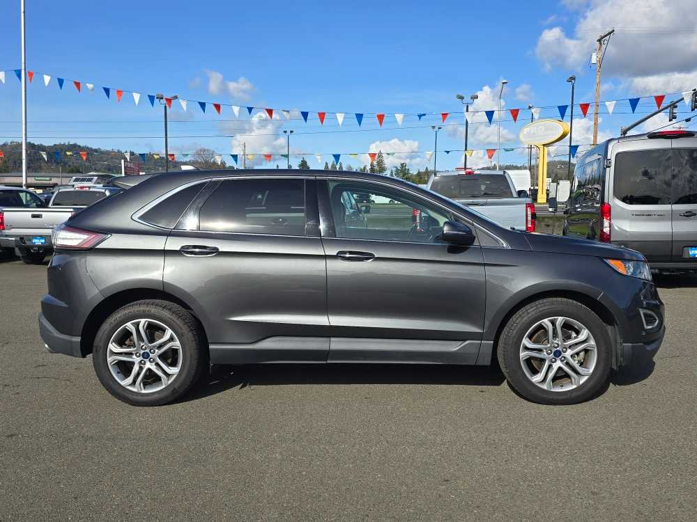 Thumbnail: 2017 Ford Edge - 6