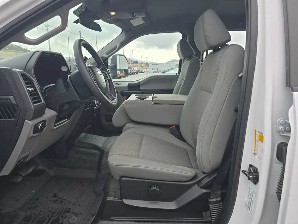 Thumbnail: 2020 Ford F-350 - 9