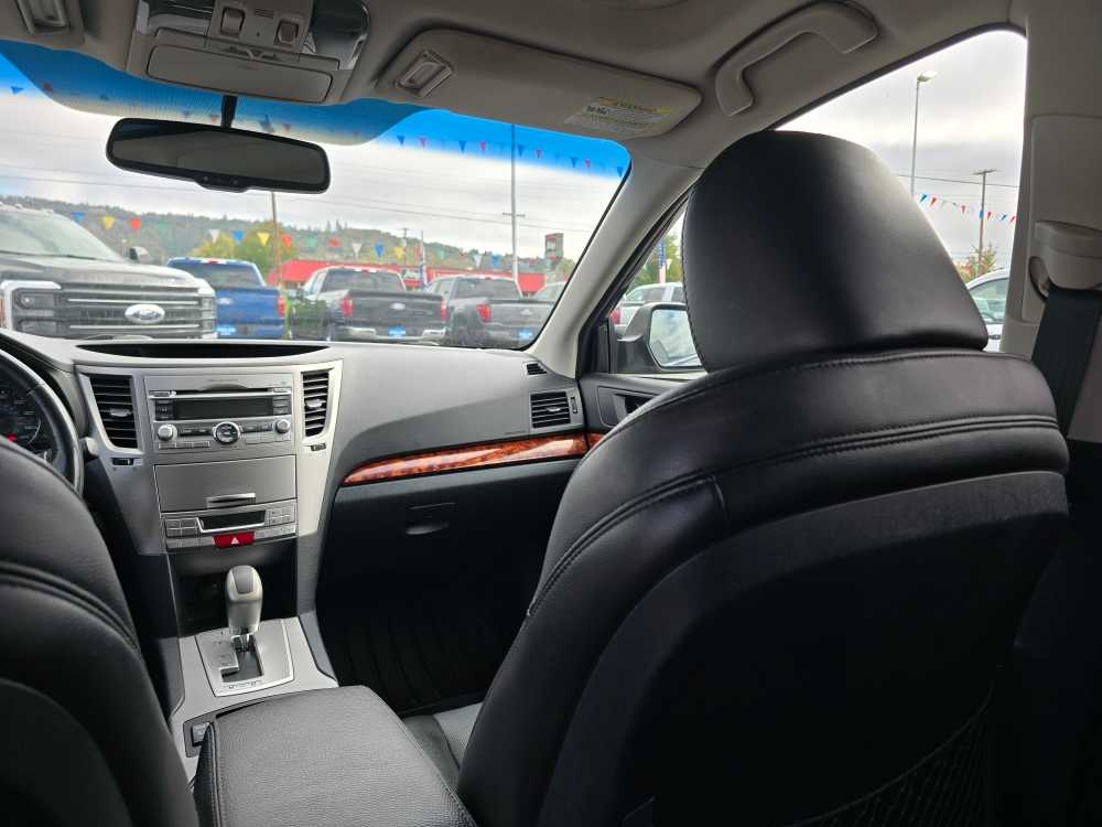 Thumbnail: 2010 Subaru Outback - 15
