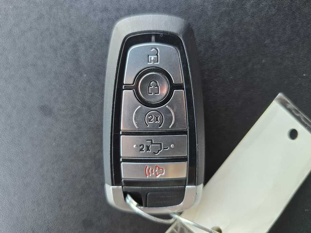 Thumbnail: 2019 Ford F-350 - 22