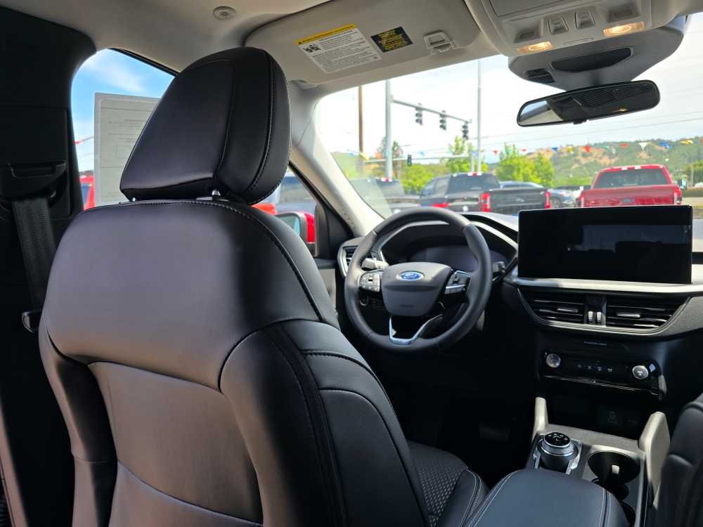 Thumbnail: 2025 Ford Escape - 10