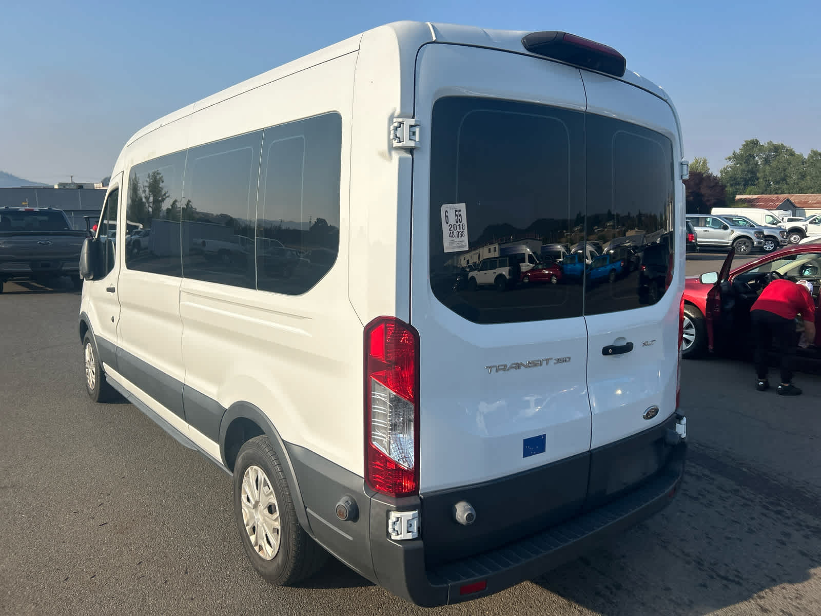 Thumbnail: 2018 Ford Transit Series - 8