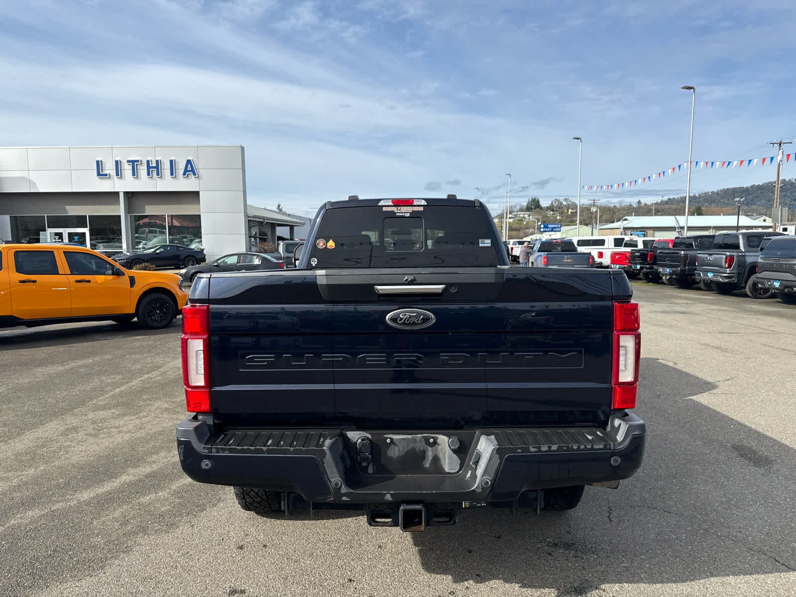 Thumbnail: 2021 Ford F-350 - 21