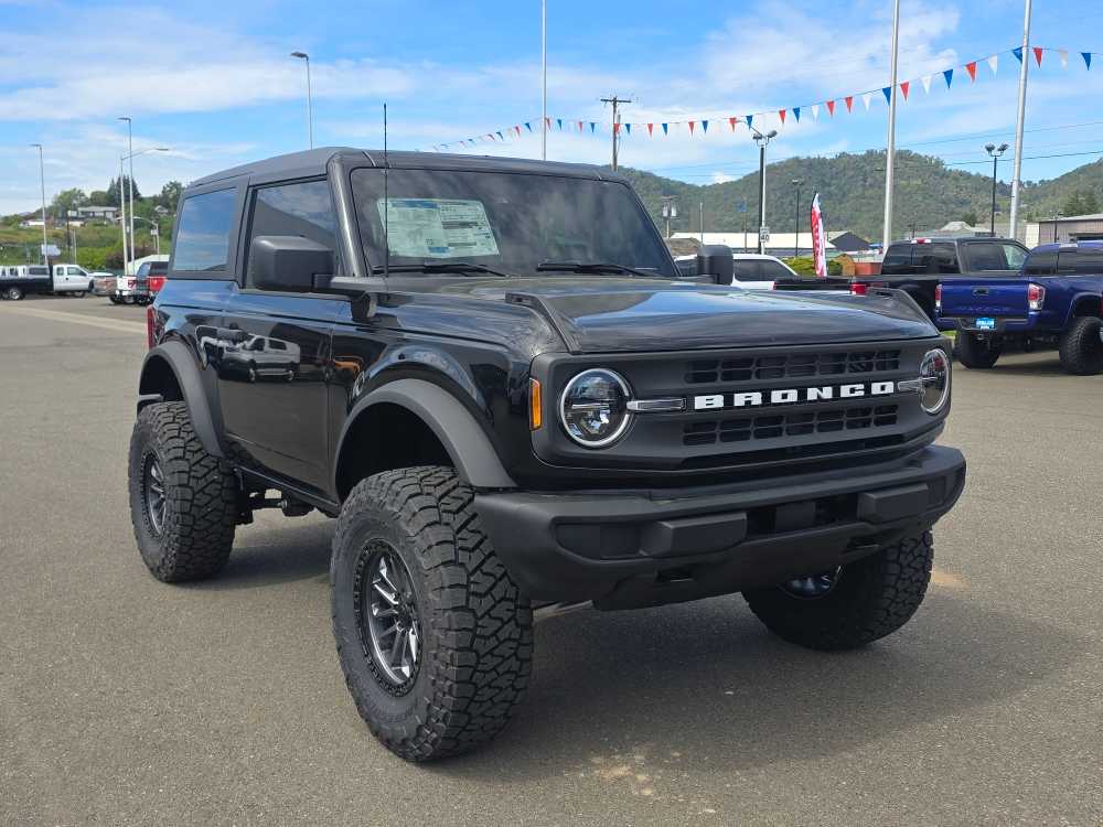 Thumbnail: 2026 Ford Bronco - 7