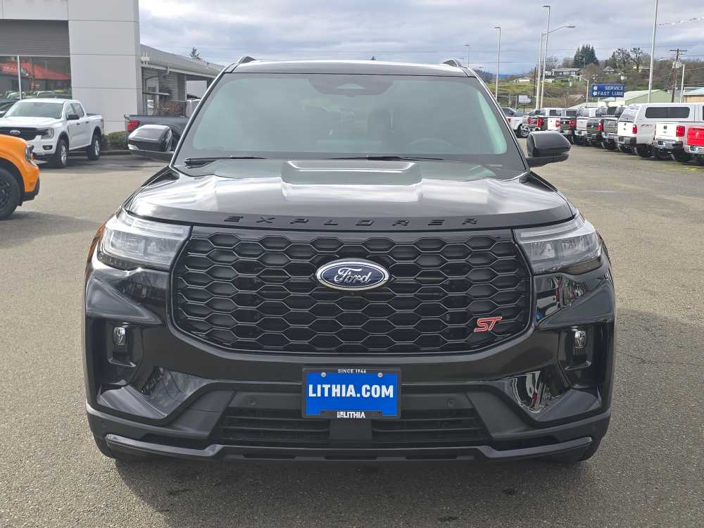 Thumbnail: 2026 Ford Explorer - 8