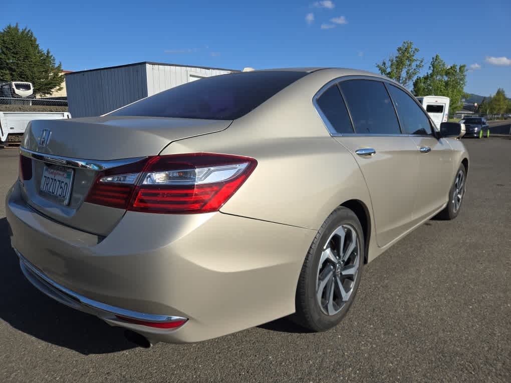 Thumbnail: 2016 Honda Accord - 5