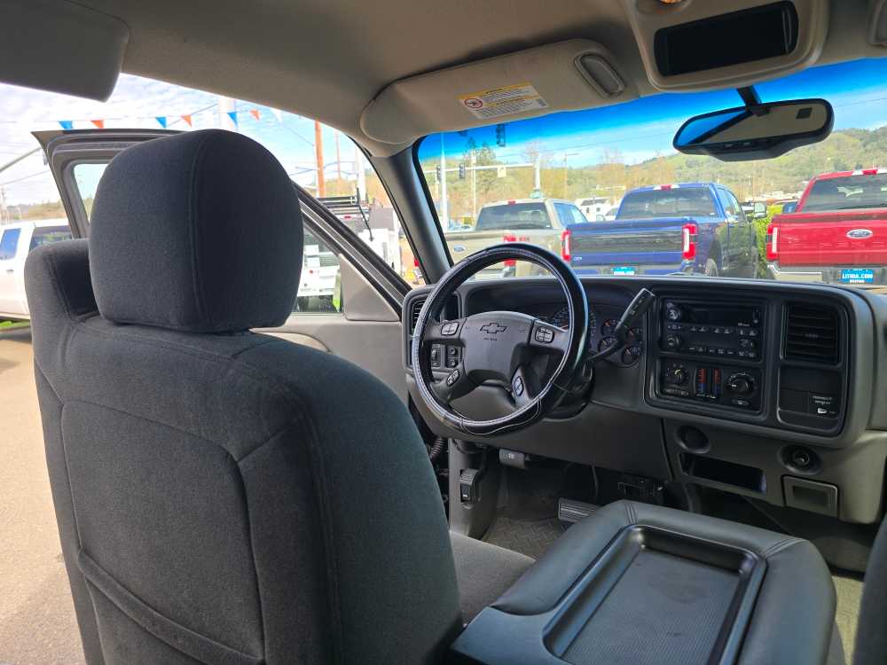 Thumbnail: 2003 Chevrolet Silverado 2500 - 11