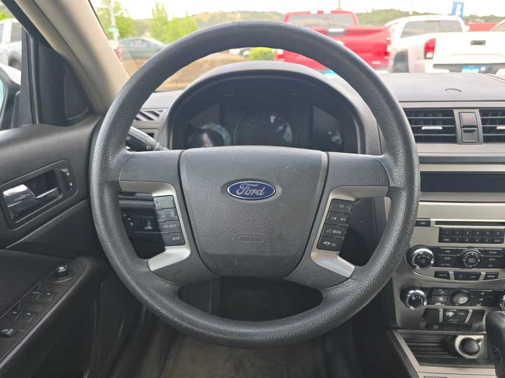 Thumbnail: 2012 Ford Fusion - 12