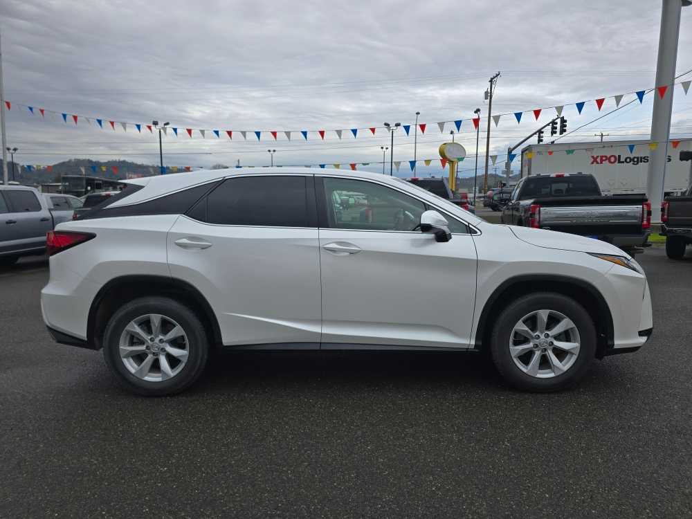 Thumbnail: 2017 Lexus RX - 6