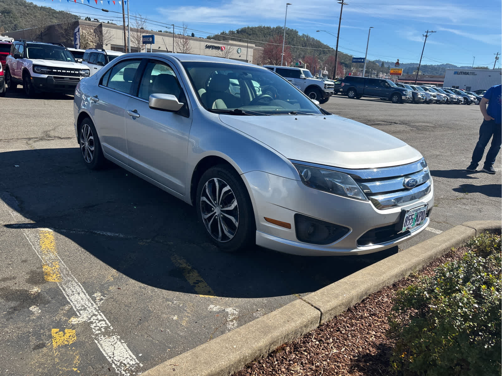 Thumbnail: 2011 Ford Fusion - 7