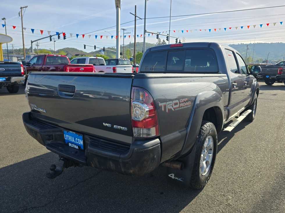 Thumbnail: 2015 Toyota Tacoma - 5