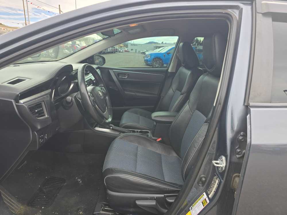 Thumbnail: 2014 Toyota Corolla - 9