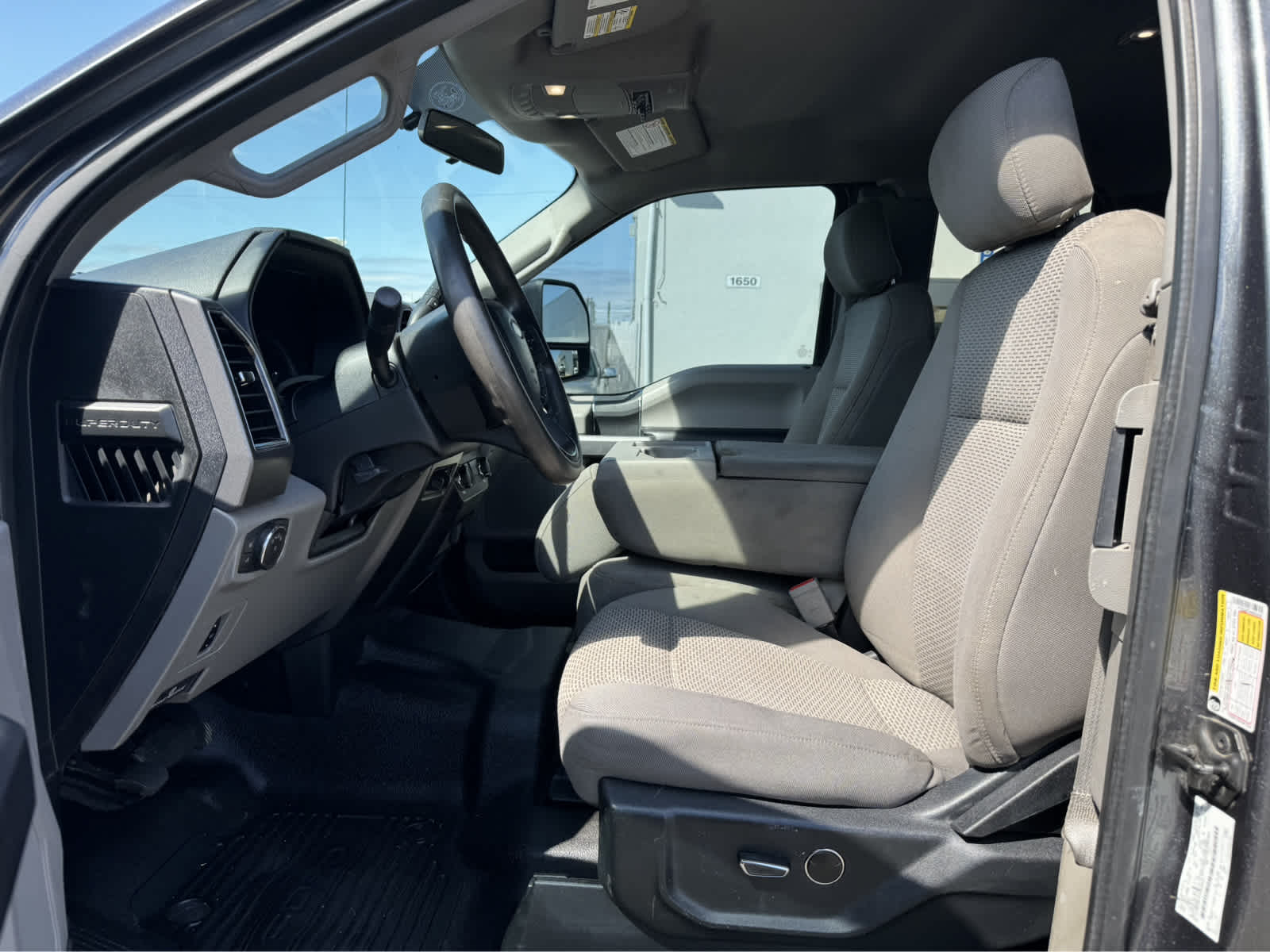 Thumbnail: 2019 Ford F-350 - 9