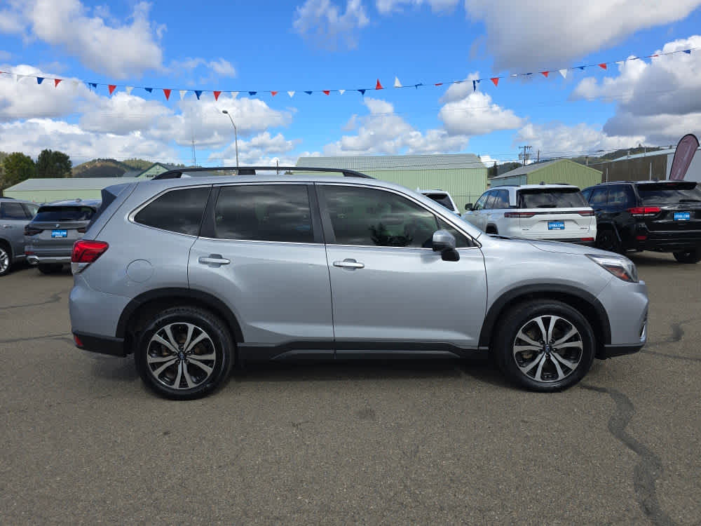 Thumbnail: 2020 Subaru Forester - 6