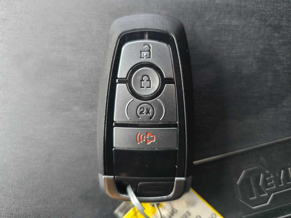 Thumbnail: 2023 Ford Bronco - 21