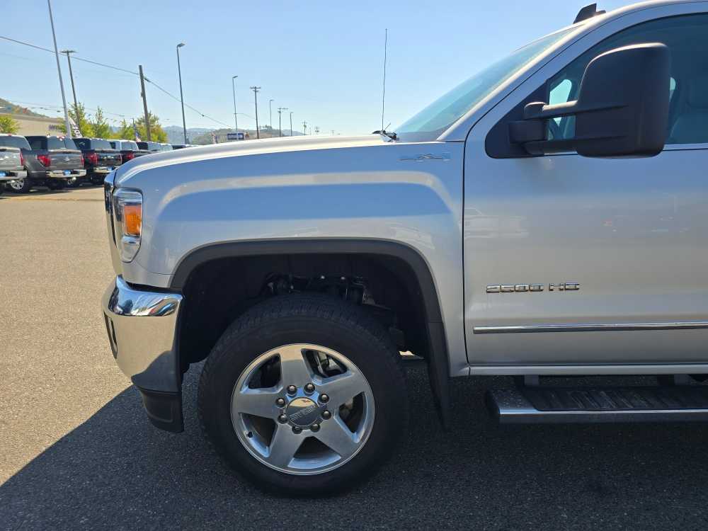Thumbnail: 2015 GMC Sierra 2500 - 6