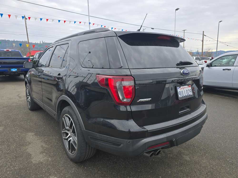 Thumbnail: 2019 Ford Explorer - 3