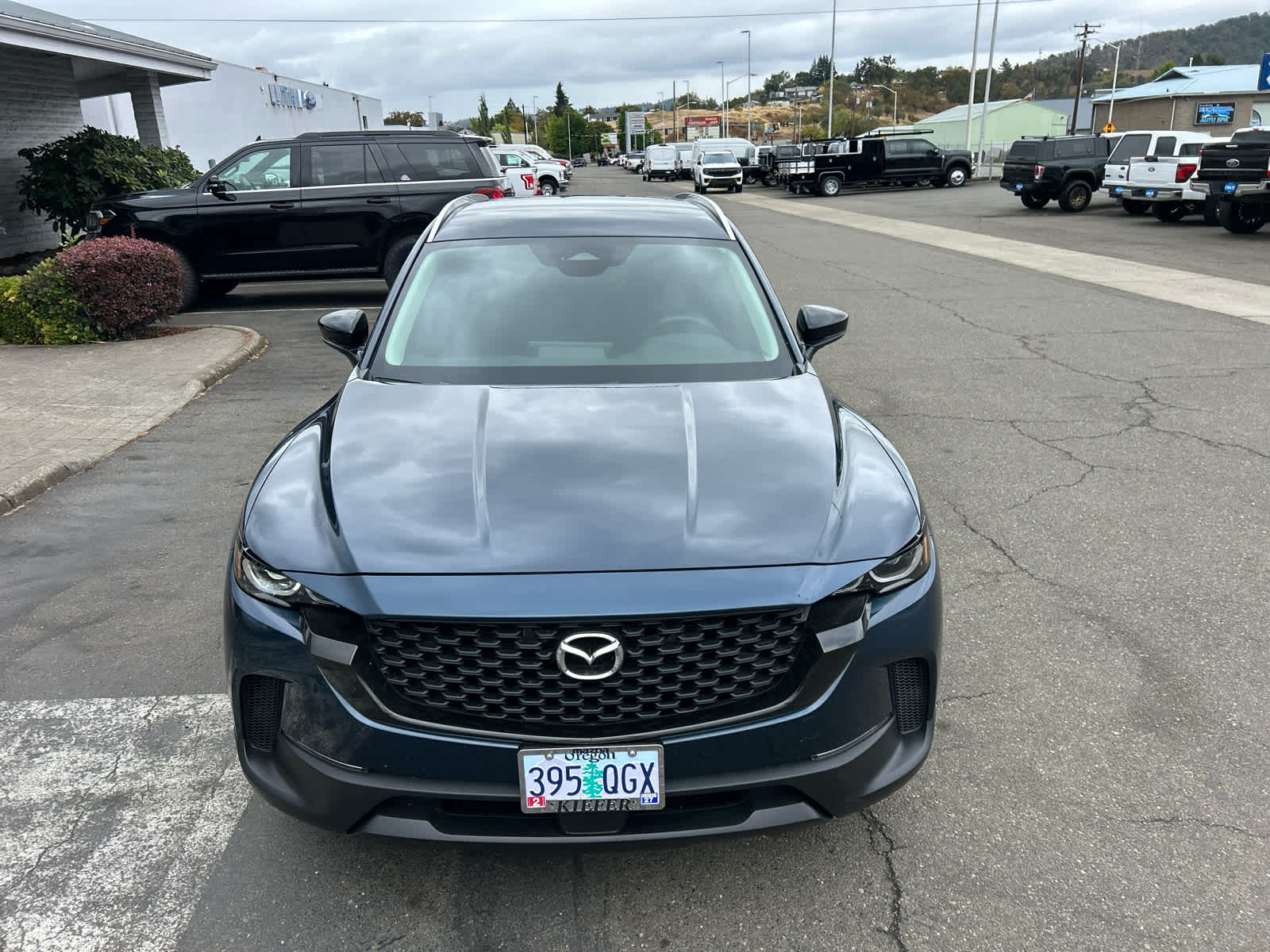 Thumbnail: 2025 Mazda CX-50 - 8