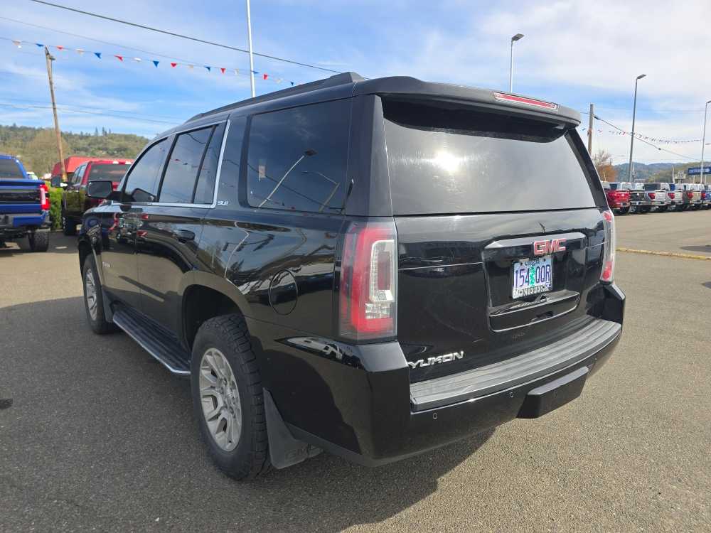Thumbnail: 2019 GMC Yukon - 3