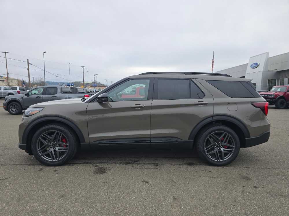 Thumbnail: 2026 Ford Explorer - 2