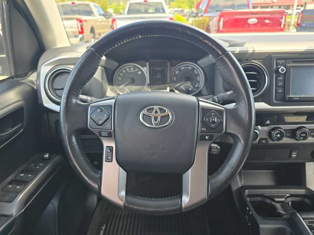 Thumbnail: 2017 Toyota Tacoma - 11