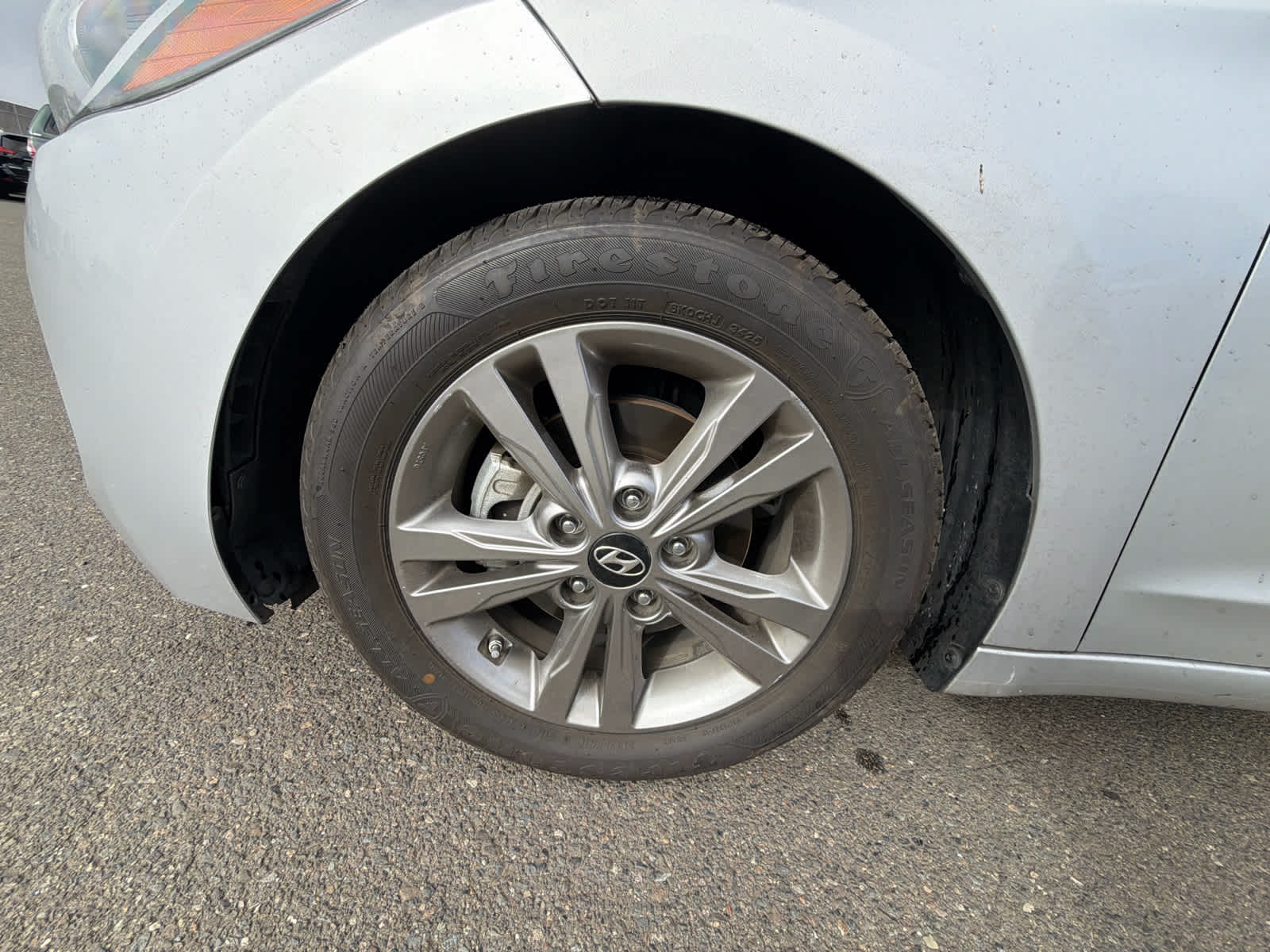 Thumbnail: 2018 Hyundai Elantra - 14