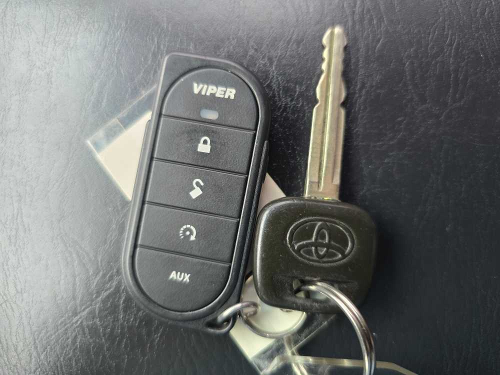 Thumbnail: 2012 Toyota Tacoma - 21