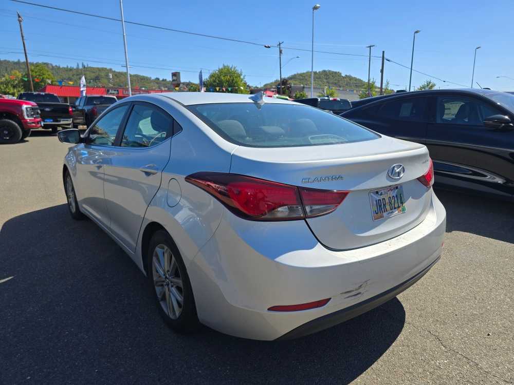 Thumbnail: 2015 Hyundai Elantra - 2