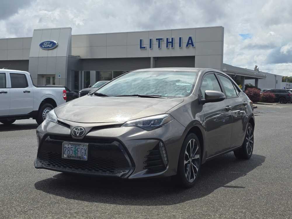 Thumbnail: 2018 Toyota Corolla - 8