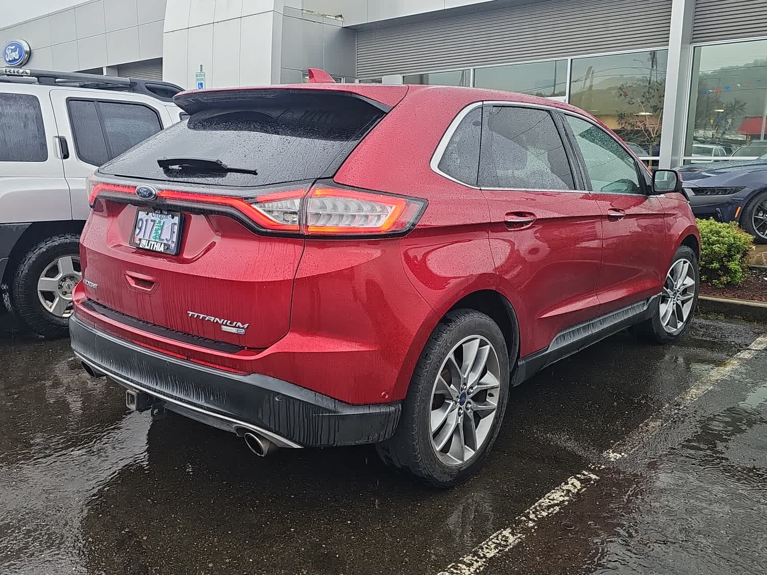 Thumbnail: 2015 Ford Edge - 3