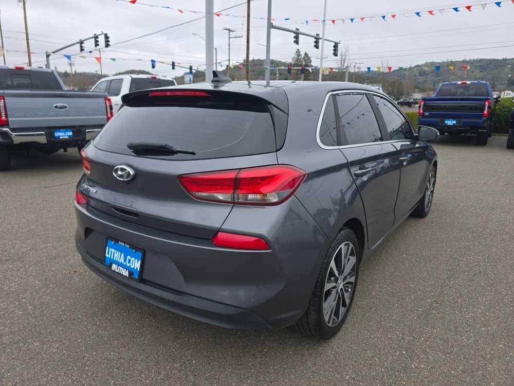 Thumbnail: 2018 Hyundai Elantra - 5