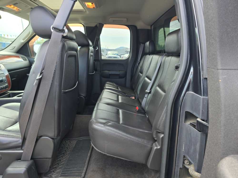 Thumbnail: 2010 Chevrolet Silverado 1500 - 16