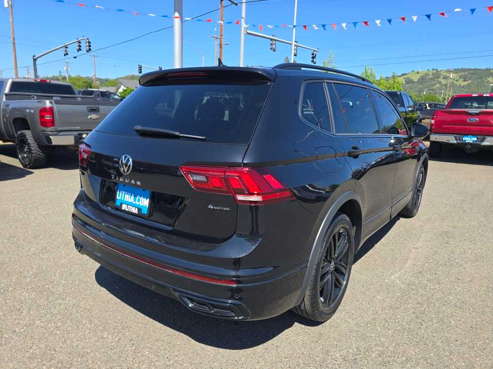 Thumbnail: 2022 Volkswagen Tiguan - 5
