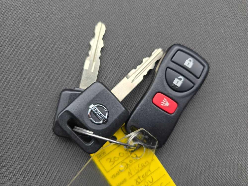 Thumbnail: 2012 Nissan Xterra - 21