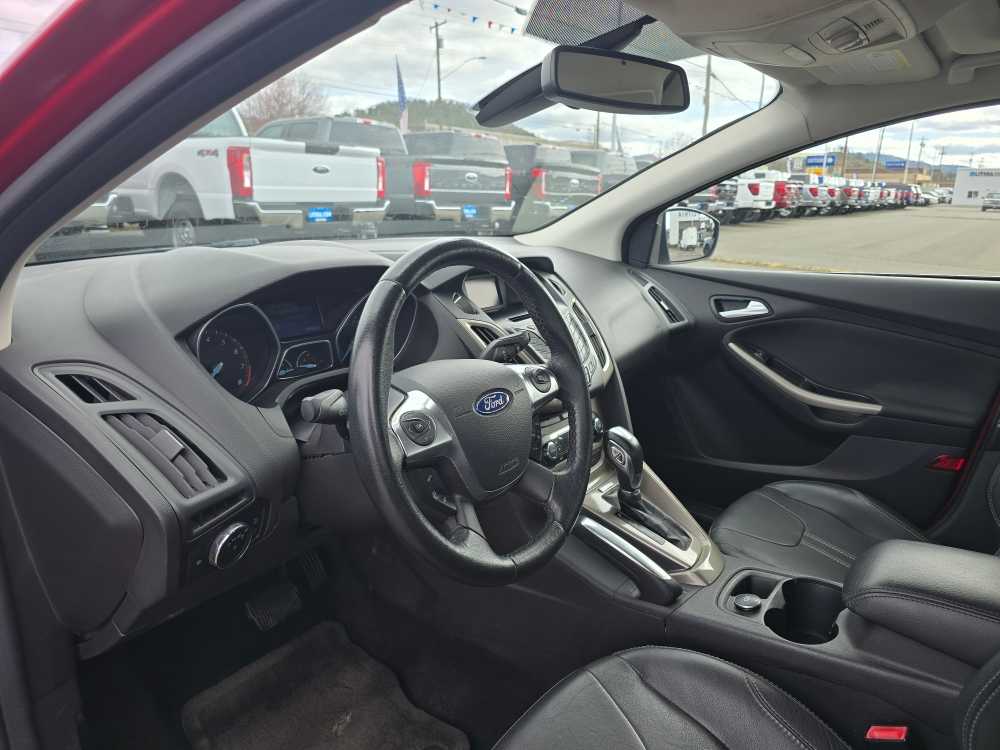 Thumbnail: 2012 Ford Focus - 9