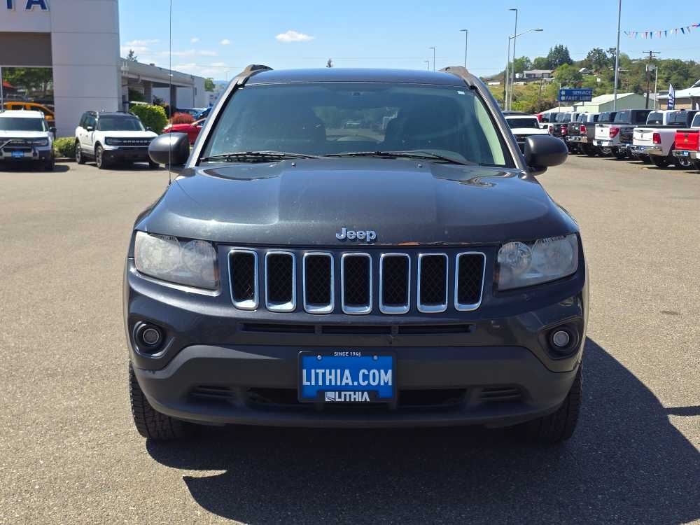 Thumbnail: 2014 Jeep Compass - 8