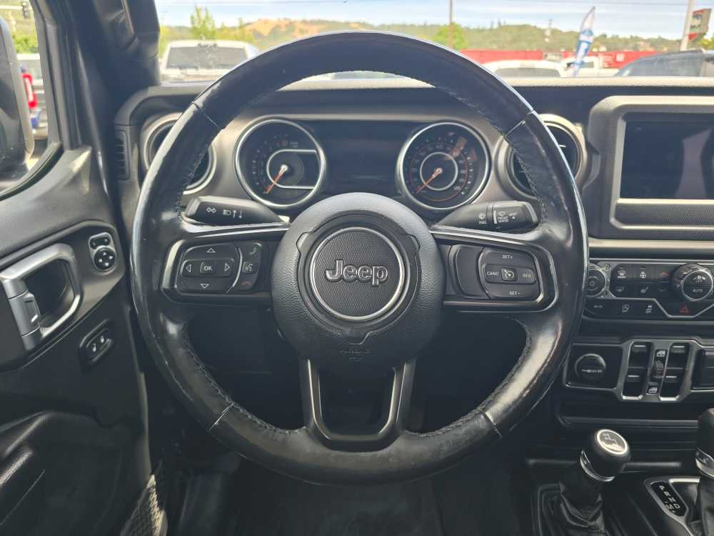 Thumbnail: 2020 Jeep Gladiator - 11