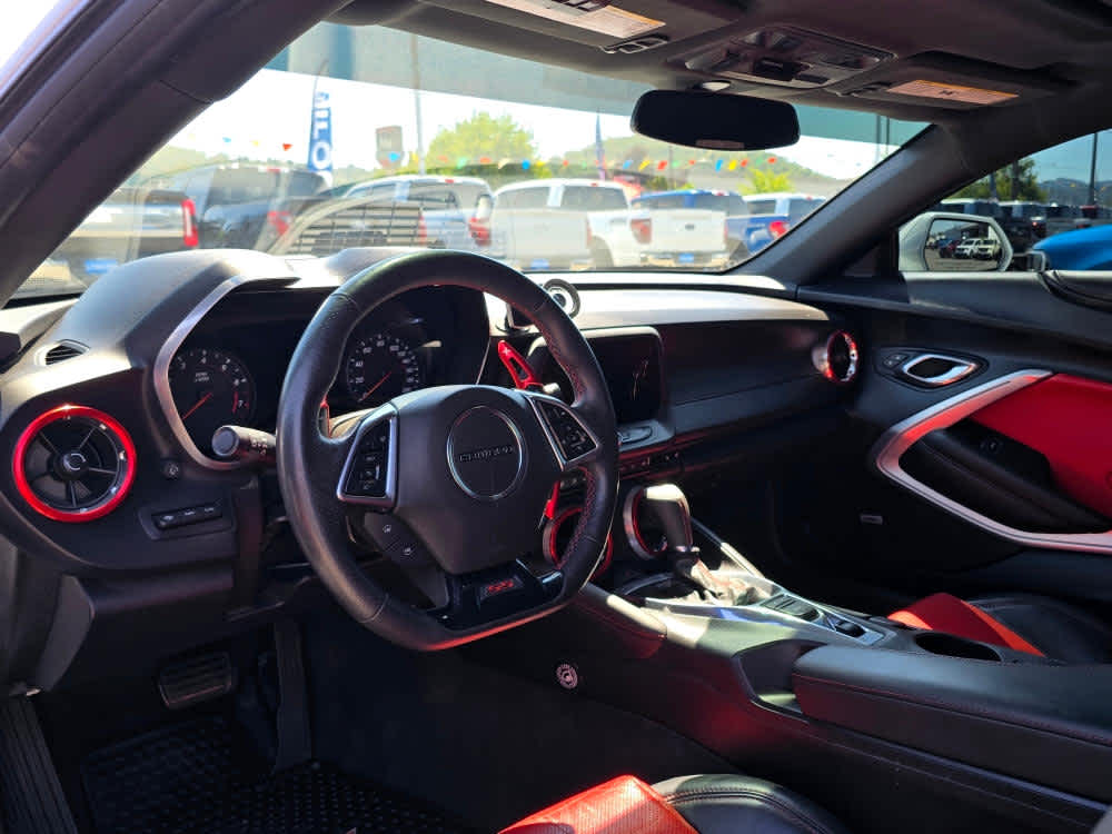 Thumbnail: 2016 Chevrolet Camaro - 11