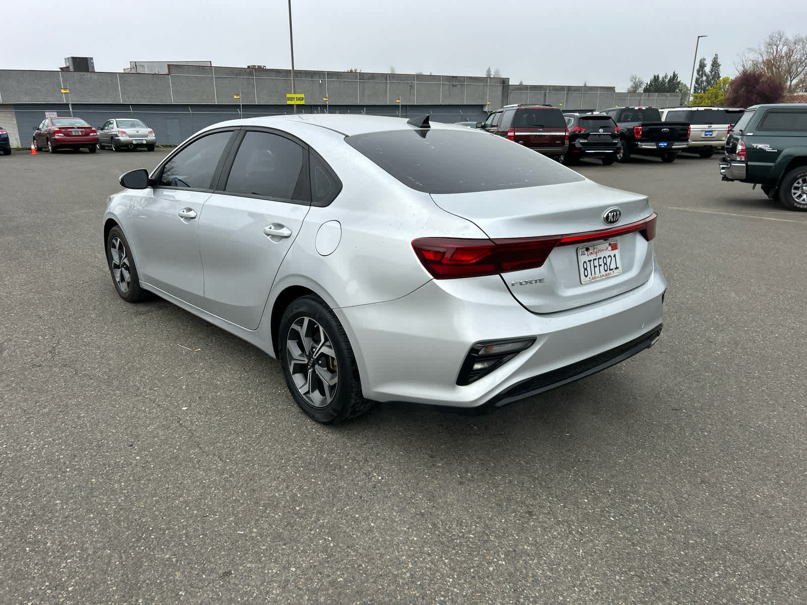 Thumbnail: 2019 Kia Forte - 11
